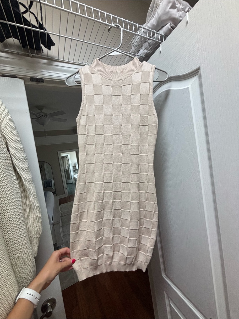 Sleeveless Cream Check-Pattern Knit Mini Dress
